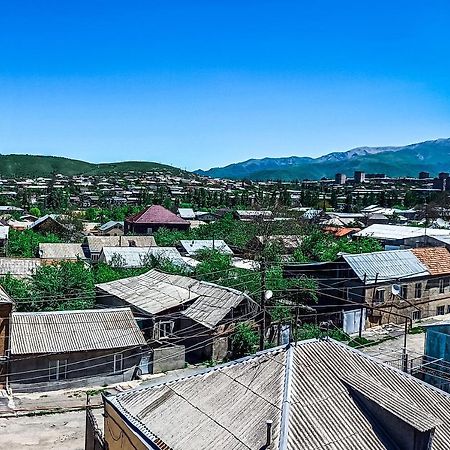 Apart Hotel Sayat-Nova Vanadzor Bagian luar foto