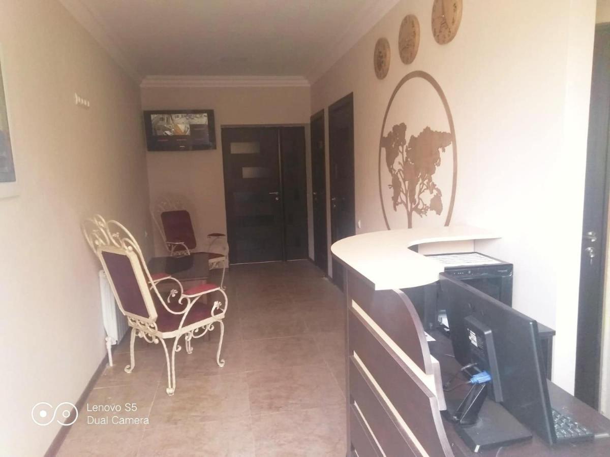 Apart Hotel Sayat-Nova Vanadzor Bagian luar foto