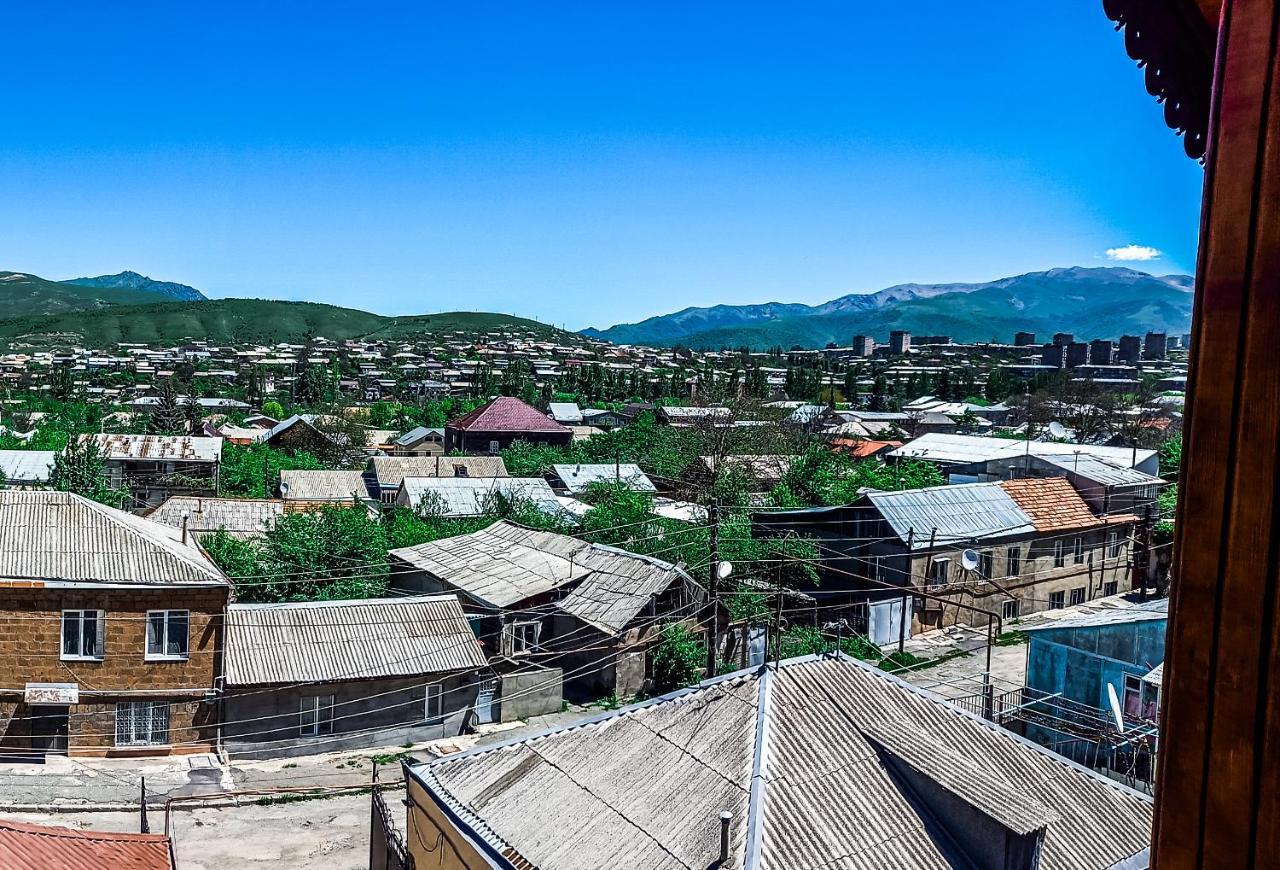 Apart Hotel Sayat-Nova Vanadzor Bagian luar foto